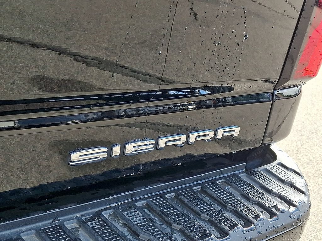 Used 2024 GMC Sierra 3500 Denali Ultimate AWD/4WD image 31