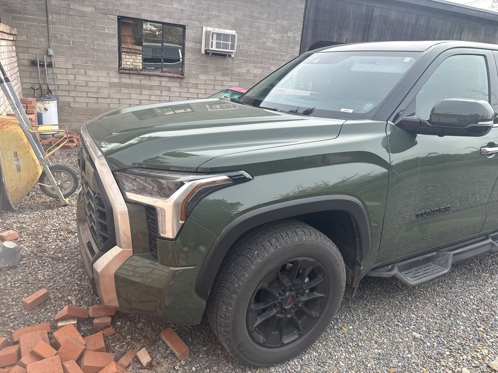 Used 2022 Toyota Tundra Limited w/ TRD Off-Road Package image 2