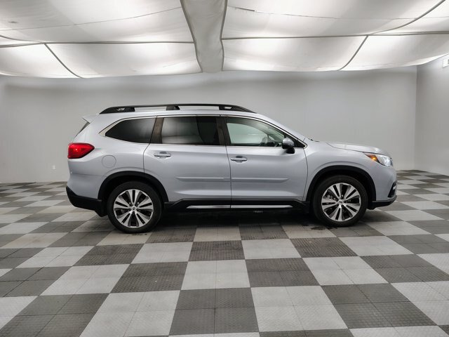 Used 2020 Subaru Ascent Limited w/ Technology Package AWD/4WD image 11