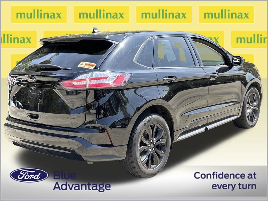 Certified 2024 Ford Edge SE w/ Black Appearance Package image 4