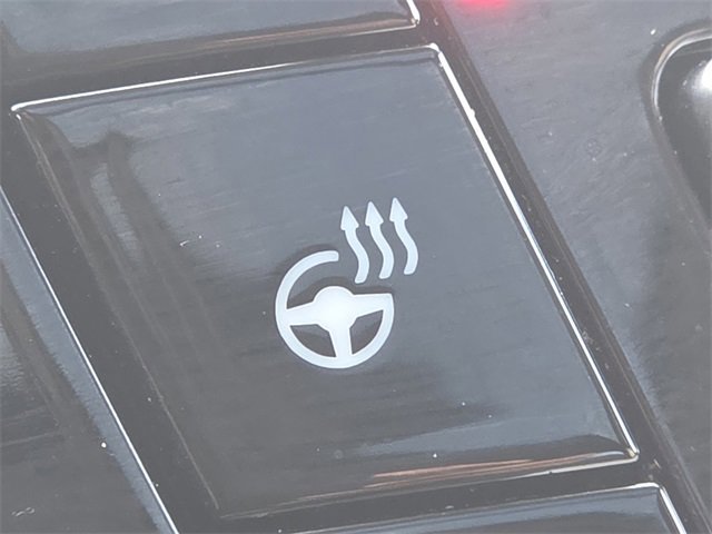 Certified 2022 Ford Explorer Limited w/ Equipment Group 301A image 20