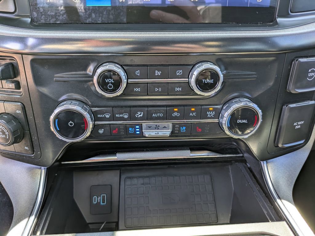 Certified 2022 Ford F150 Platinum w/ Equipment Group 701A High AWD/4WD image 26
