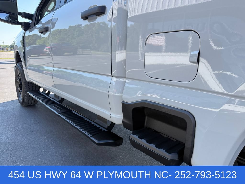 Certified 2025 Ford F250 XL w/ STX Appearance Package AWD/4WD image 21