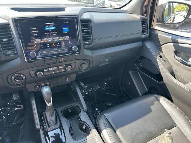 Used 2022 Nissan Frontier PRO-4X w/ Pro-4X Premium Package AWD/4WD image 13
