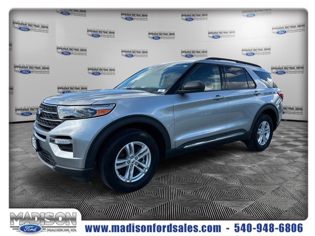 Certified 2023 Ford Explorer XLT w/ Equipment Group 202A