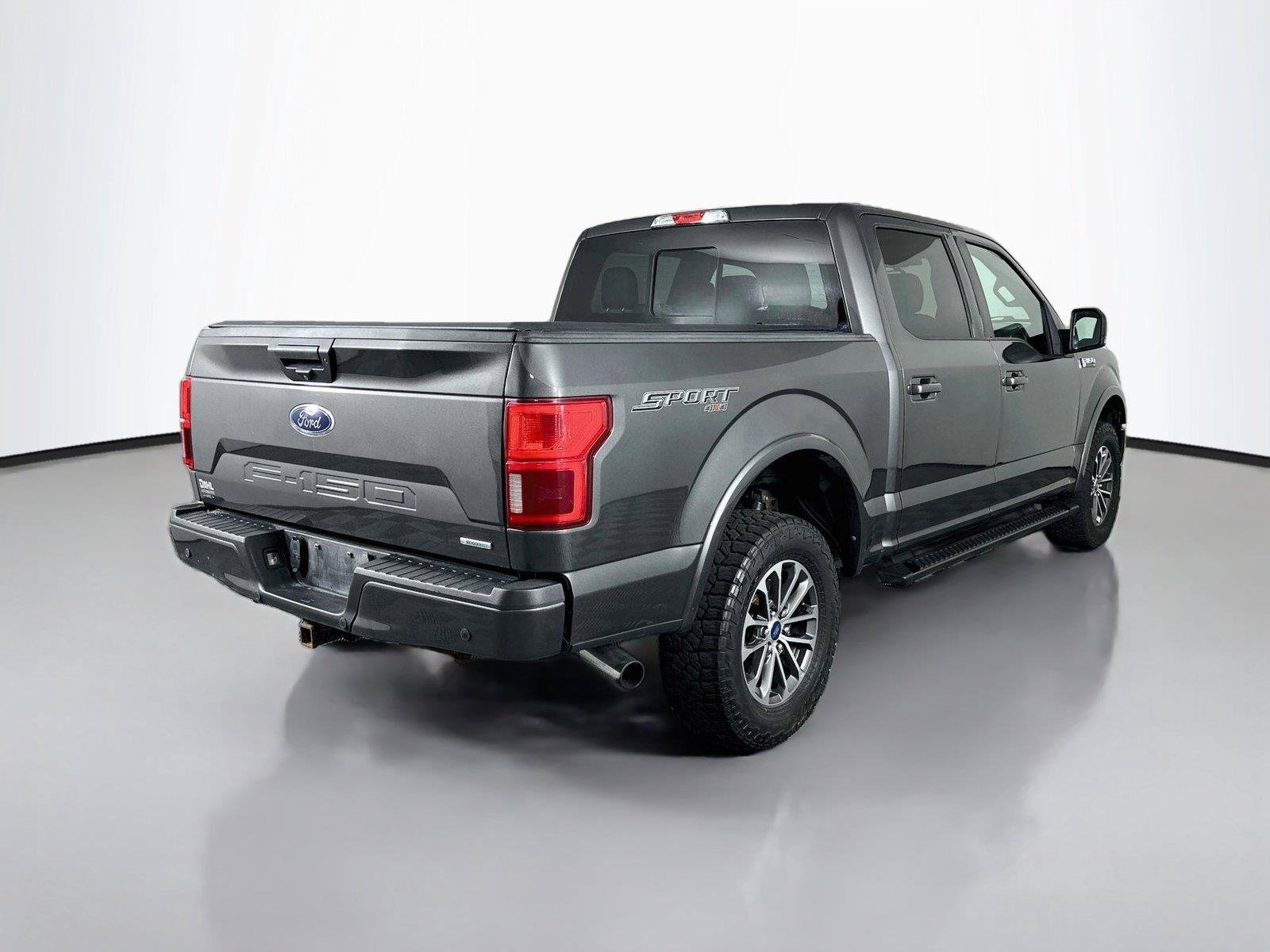 Certified 2019 Ford F150 XLT w/ Equipment Group 302A Luxury AWD/4WD image 13