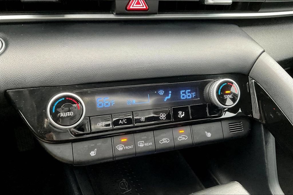 Used 2021 Hyundai Elantra SEL w/ Convenience Package FWD image 14