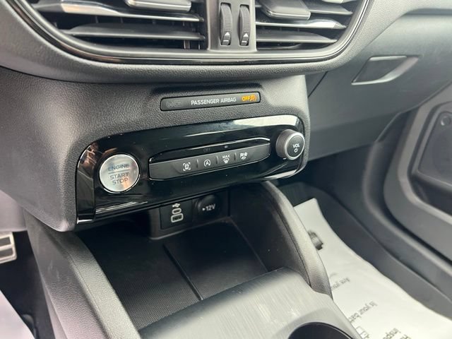 Certified 2024 Ford Escape ST-Line w/ Tech Pack #1 AWD/4WD image 13