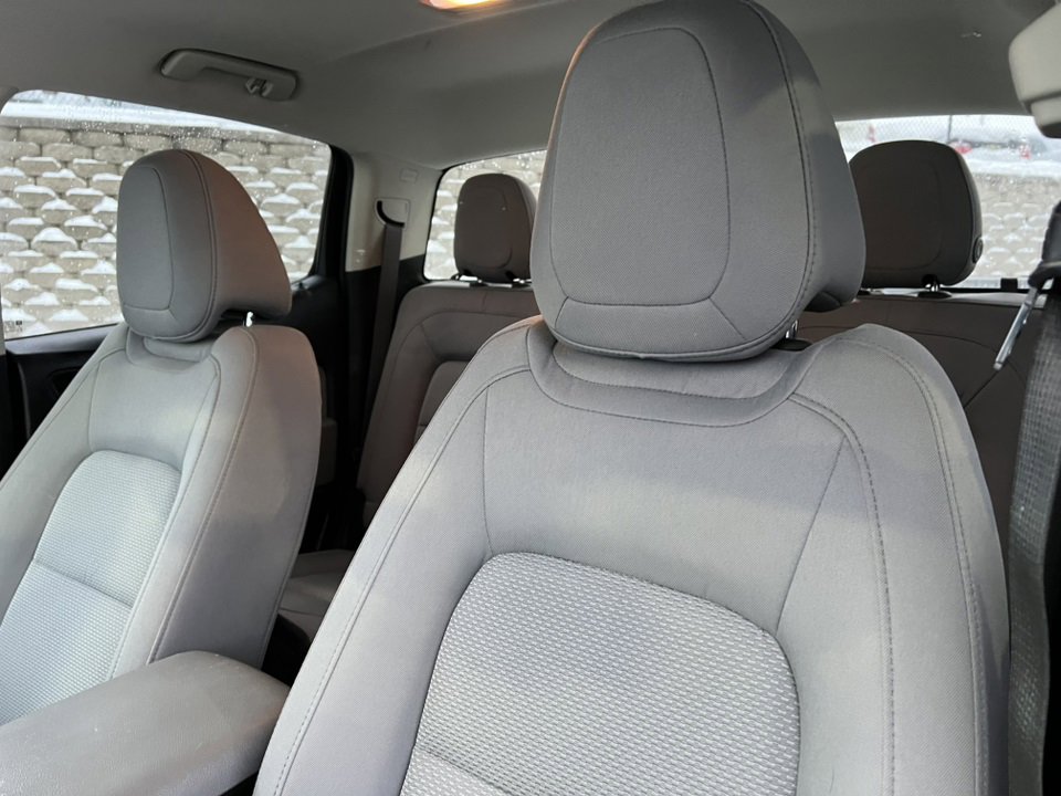 Used 2020 Chevrolet Colorado W/T w/ Custom Special Edition image 12