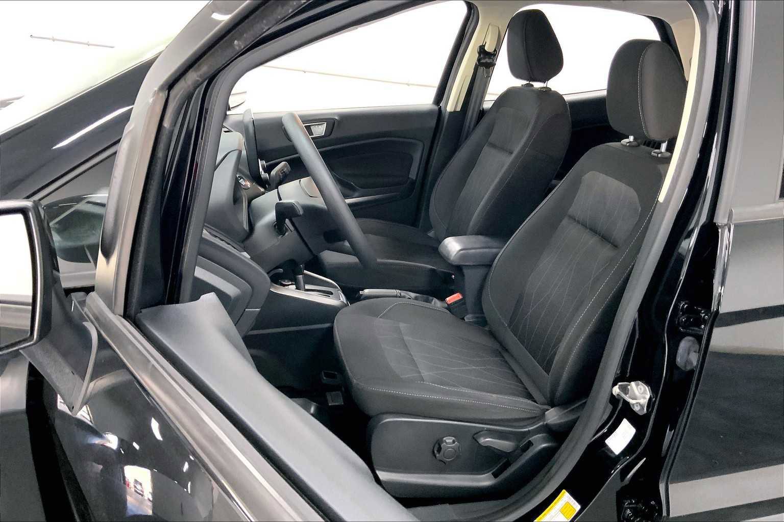 Certified 2022 Ford EcoSport SE w/ SE Convenience Package image 9