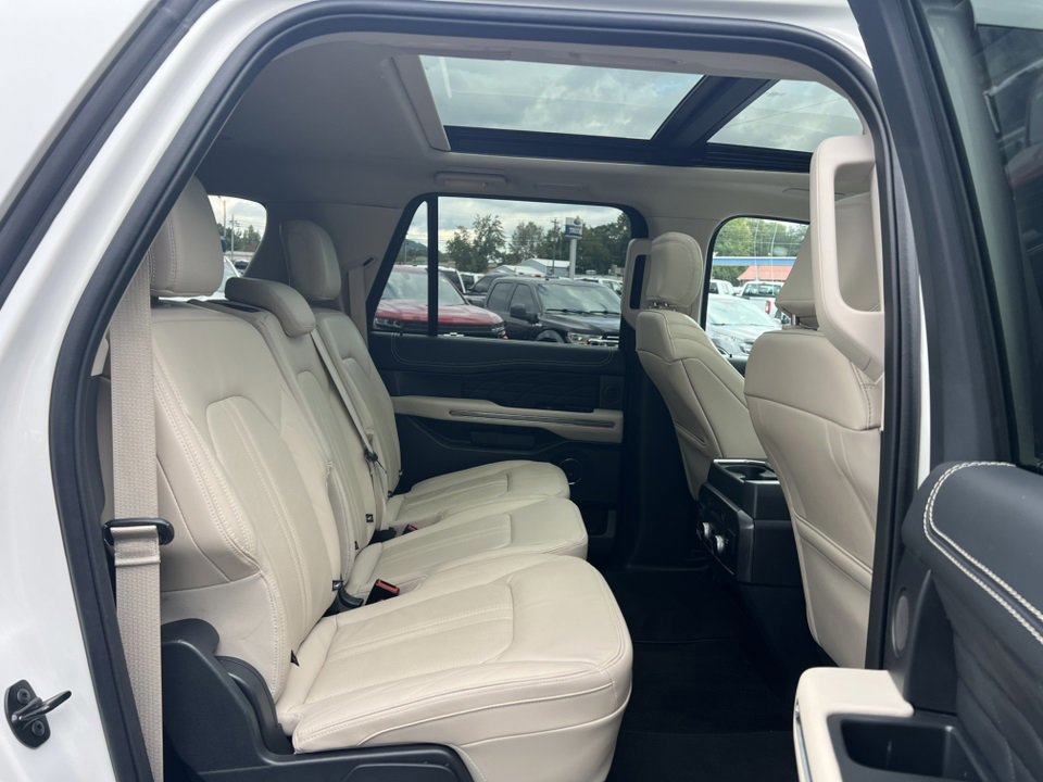 Certified 2022 Ford Expedition Max Platinum image 13