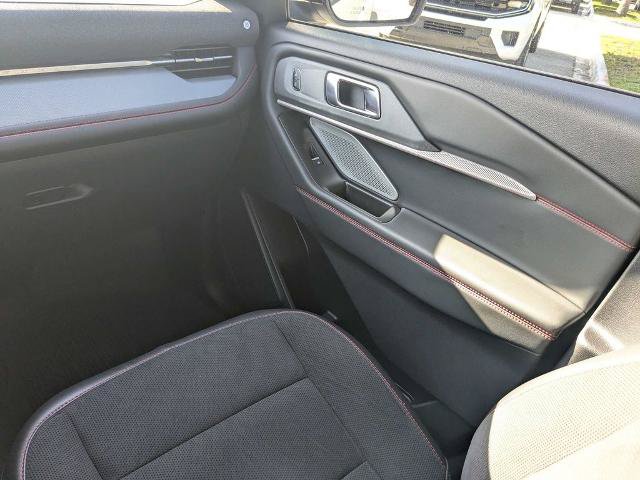 Certified 2025 Ford Explorer ST AWD/4WD image 19