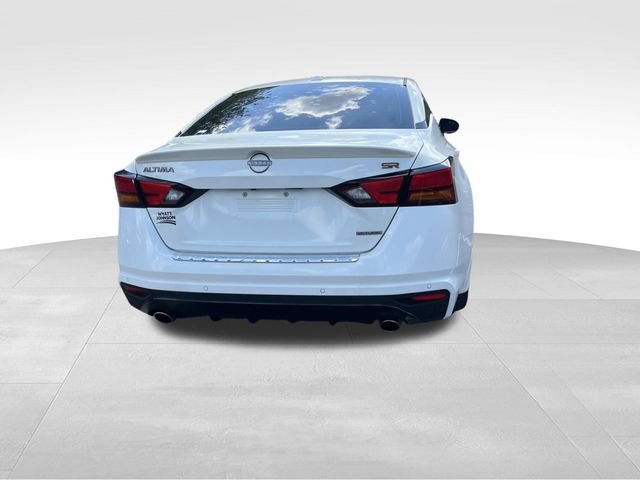 Used 2023 Nissan Altima 2.0 SR FWD image 4