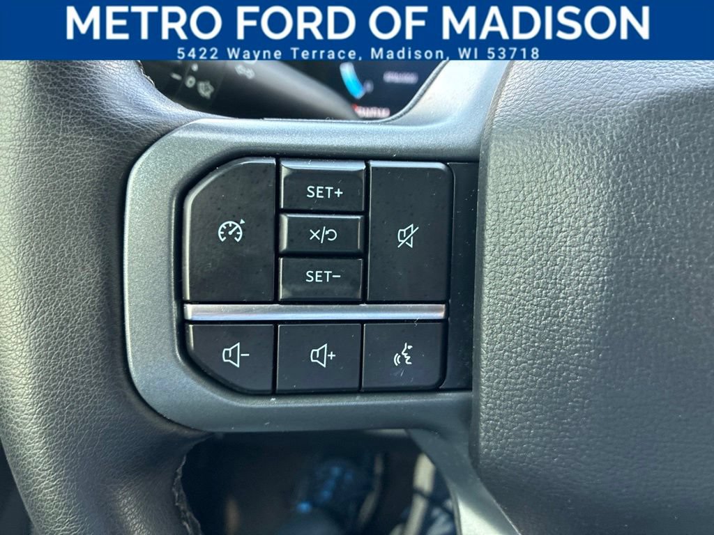 Certified 2025 Ford F250 Lariat w/ Black Appearance Package AWD/4WD image 36