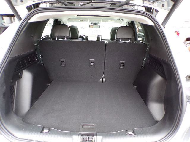 Certified 2023 Ford Escape Platinum w/ Premium Technology Package image 9