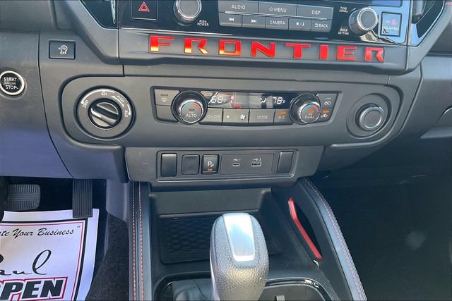 Used 2025 Nissan Frontier PRO-4X AWD/4WD image 34