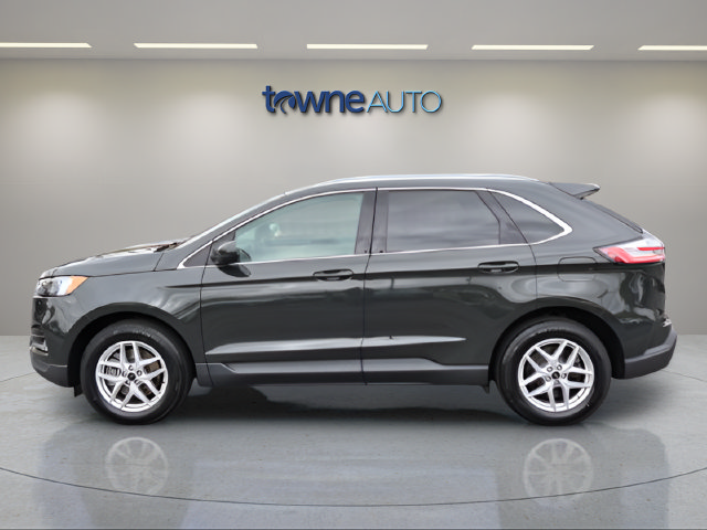 Certified 2024 Ford Edge SEL w/ Convenience Package AWD/4WD image 2