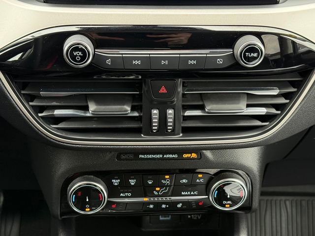 Certified 2022 Ford Escape SEL AWD/4WD image 11