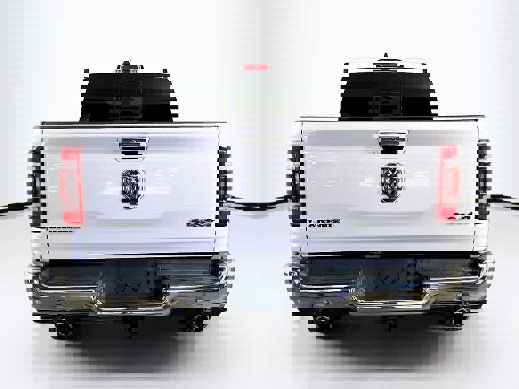 Used 2020 RAM 1500 Laramie w/ Off Road Group image 4