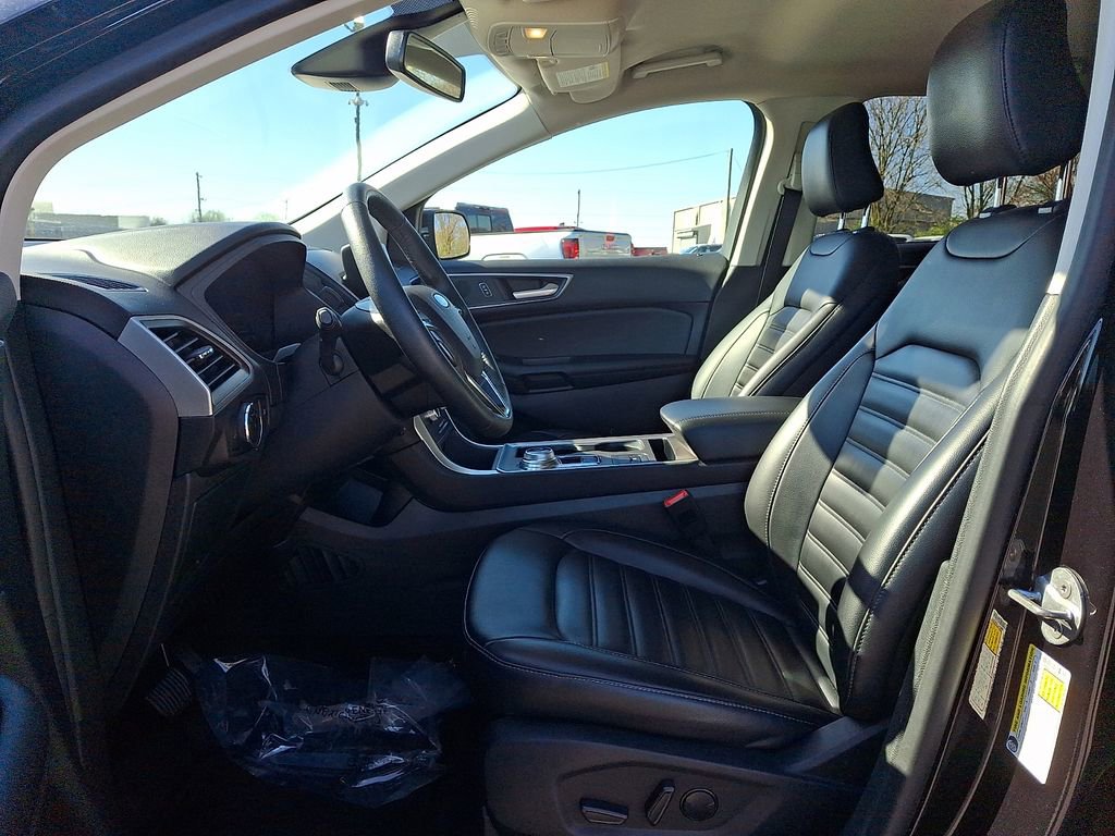 Certified 2024 Ford Edge SEL AWD/4WD image 13