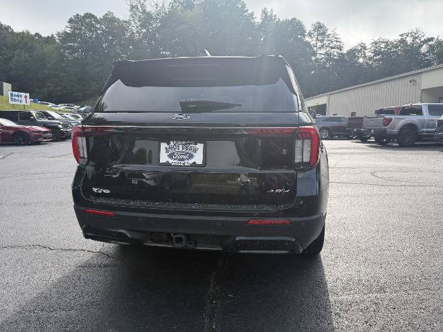 Certified 2025 Ford Explorer ST-Line w/ ST-Line Street Pack AWD/4WD image 15
