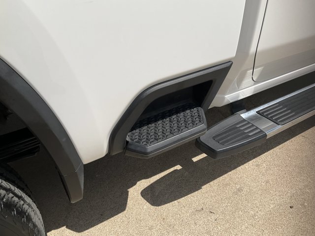 Used 2024 Chevrolet Silverado 2500 LTZ AWD/4WD image 19