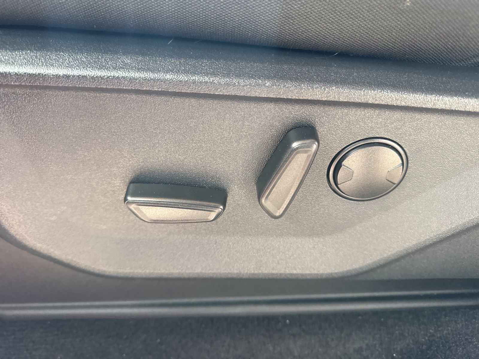 Certified 2023 Ford F150 XLT w/ Equipment Group 302A High image 25