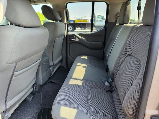 Used 2019 Nissan Frontier SV w/ Value Truck Package AWD/4WD image 16
