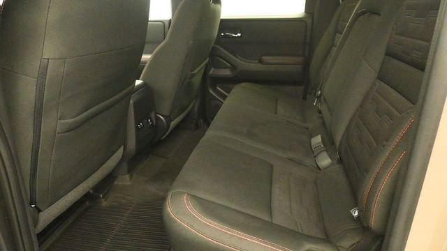 Used 2022 Nissan Frontier PRO-4X AWD/4WD image 11