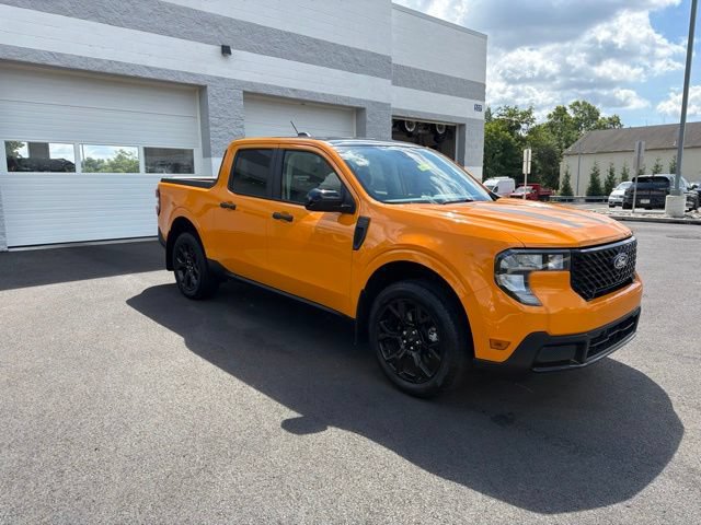 Certified 2026 Ford Maverick XLT w/ Black Appearance Package AWD/4WD image 8