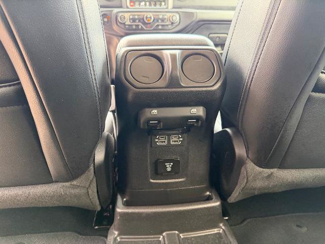Used 2022 Jeep Wrangler Unlimited Sahara w/ Cold Weather Group AWD/4WD image 20