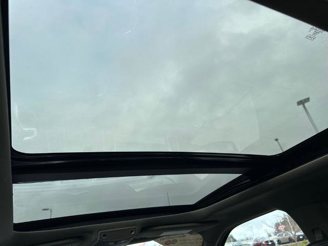 Certified 2020 Ford F350 Lariat image 30