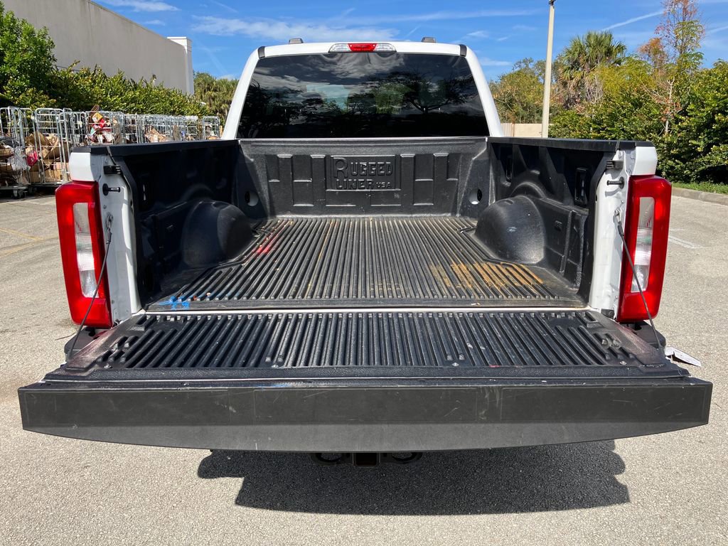 Certified 2025 Ford F250 XLT image 30