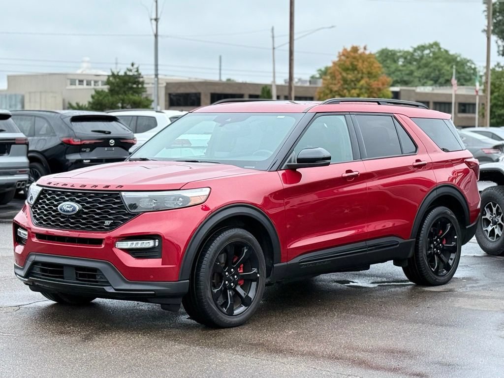 Certified 2024 Ford Explorer ST w/ Equipment Group 401A AWD/4WD image 44