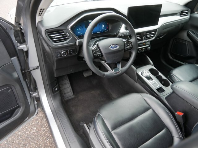 Certified 2023 Ford Escape Platinum AWD/4WD image 13