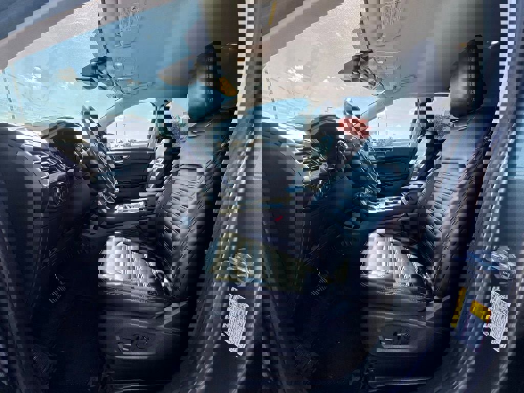 Certified 2023 Ford Edge SEL image 17