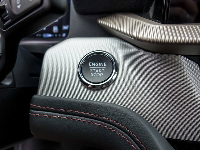 Certified 2025 Ford Explorer Active AWD/4WD image 20