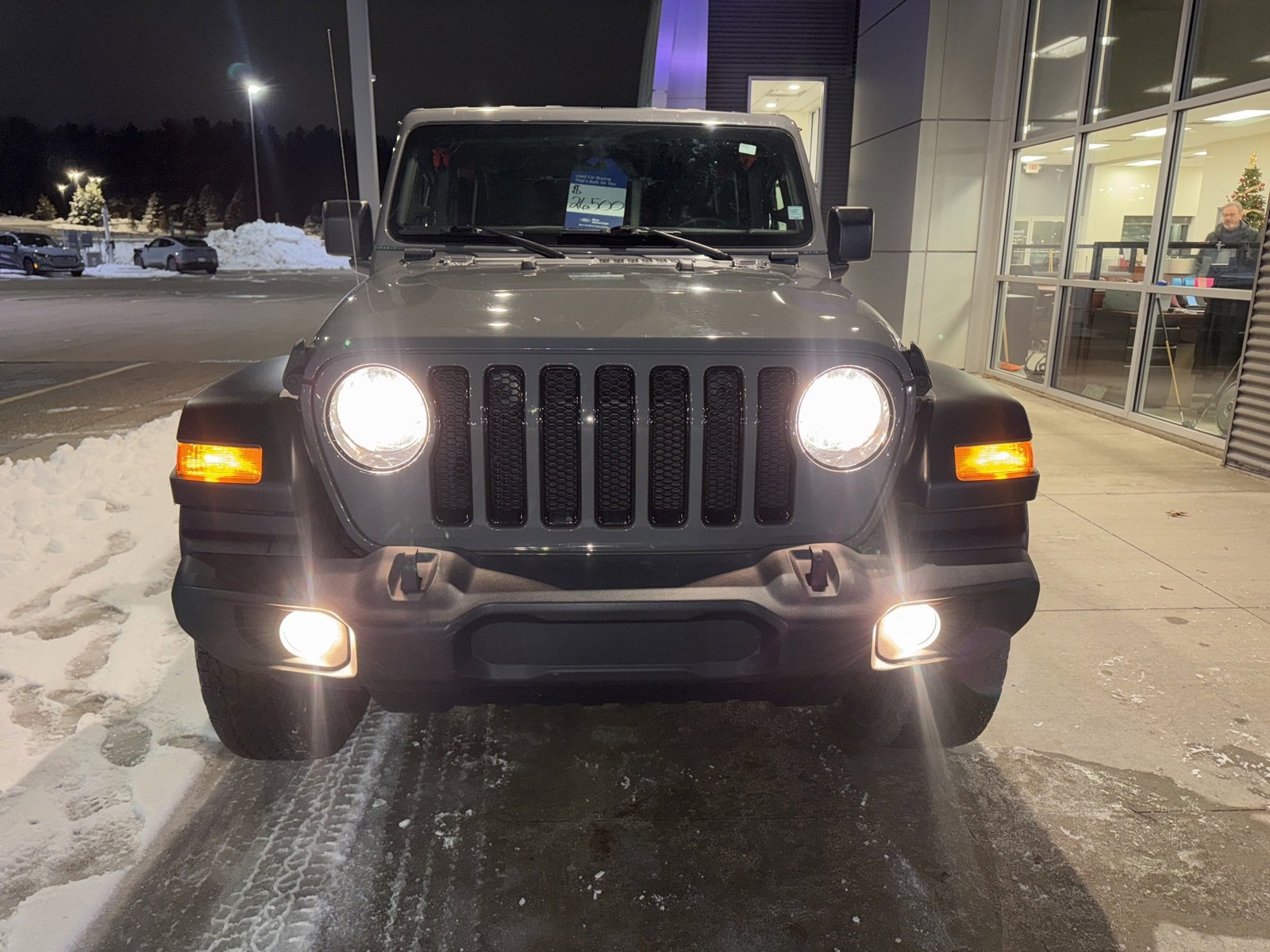 Used 2021 Jeep Wrangler Unlimited Sport image 11
