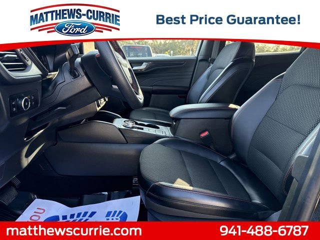 Certified 2025 Ford Escape ST-Line Elite image 9