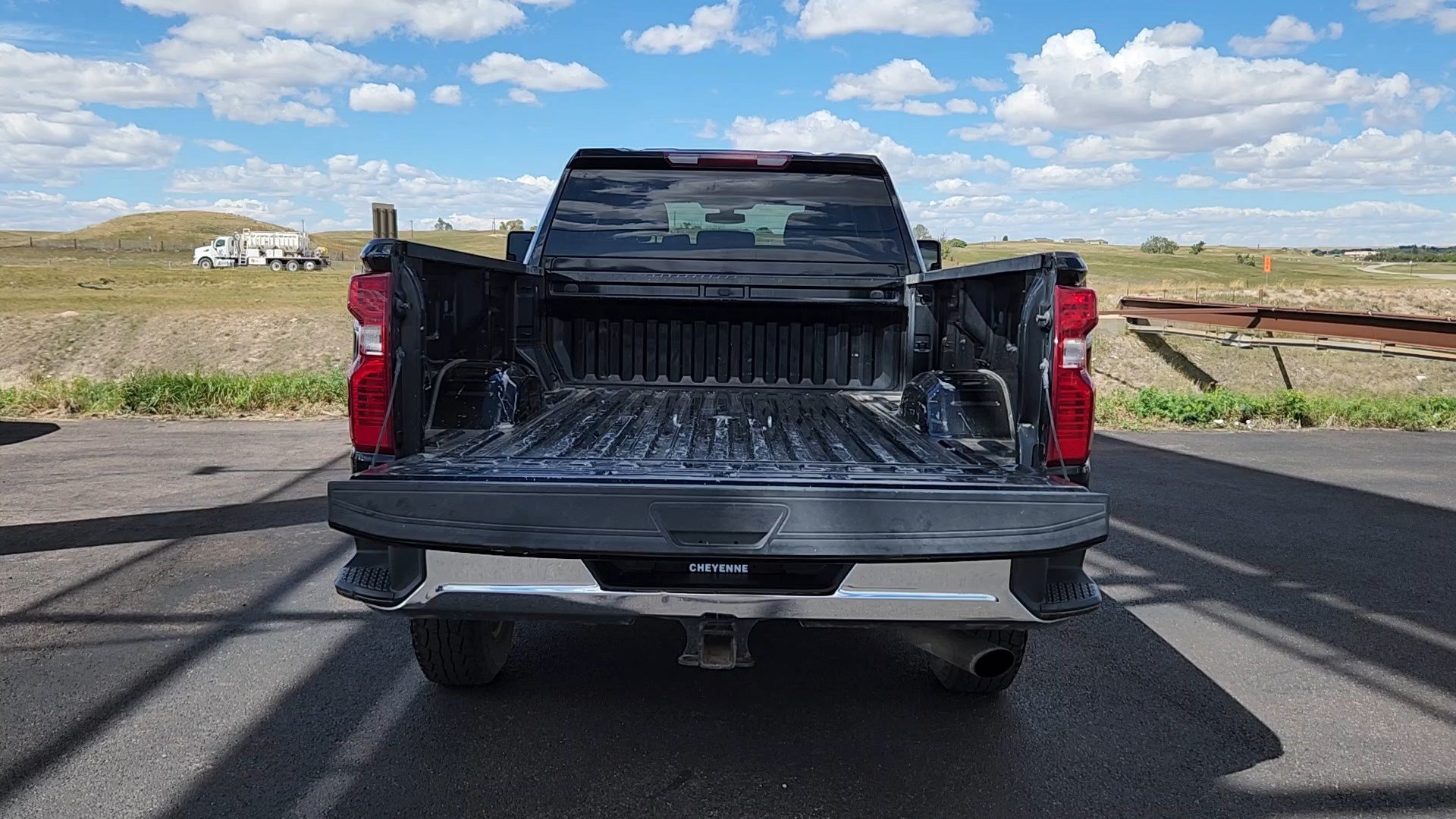 Used 2020 Chevrolet Silverado 2500 LT w/ Convenience Package AWD/4WD image 17