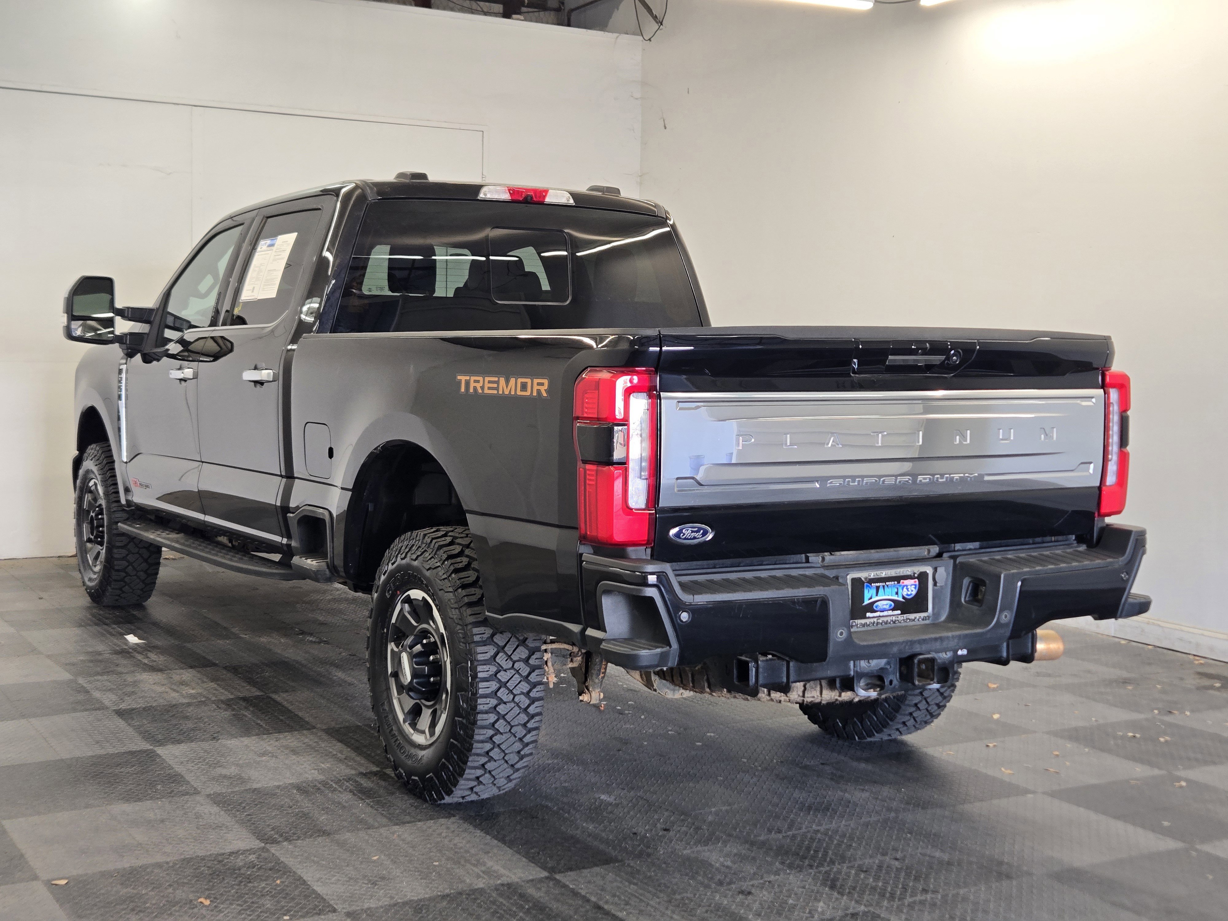 Certified 2024 Ford F250 Platinum w/ Tremor Off-Road Package video 2