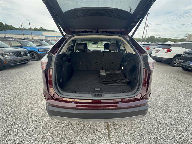 Certified 2023 Ford Edge SEL w/ Convenience Package AWD/4WD image 4