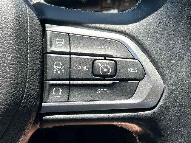 Used 2022 Jeep Compass High Altitude AWD/4WD image 26