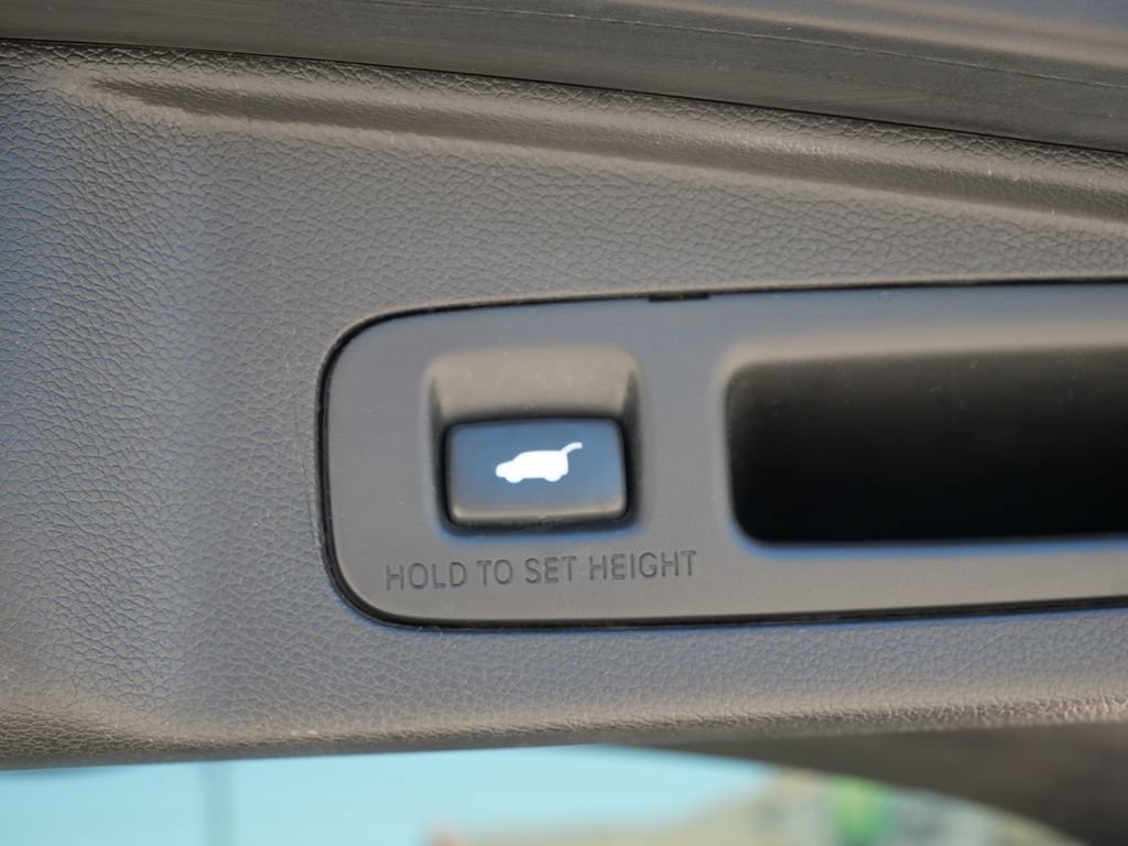 Used 2018 Honda CR-V Touring image 15