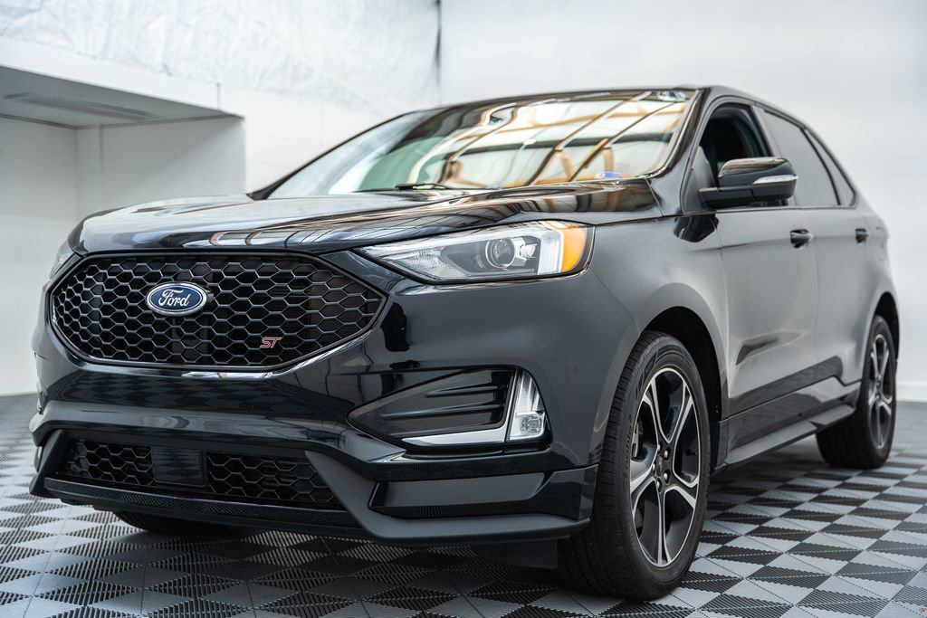 Certified 2023 Ford Edge ST AWD/4WD image 3