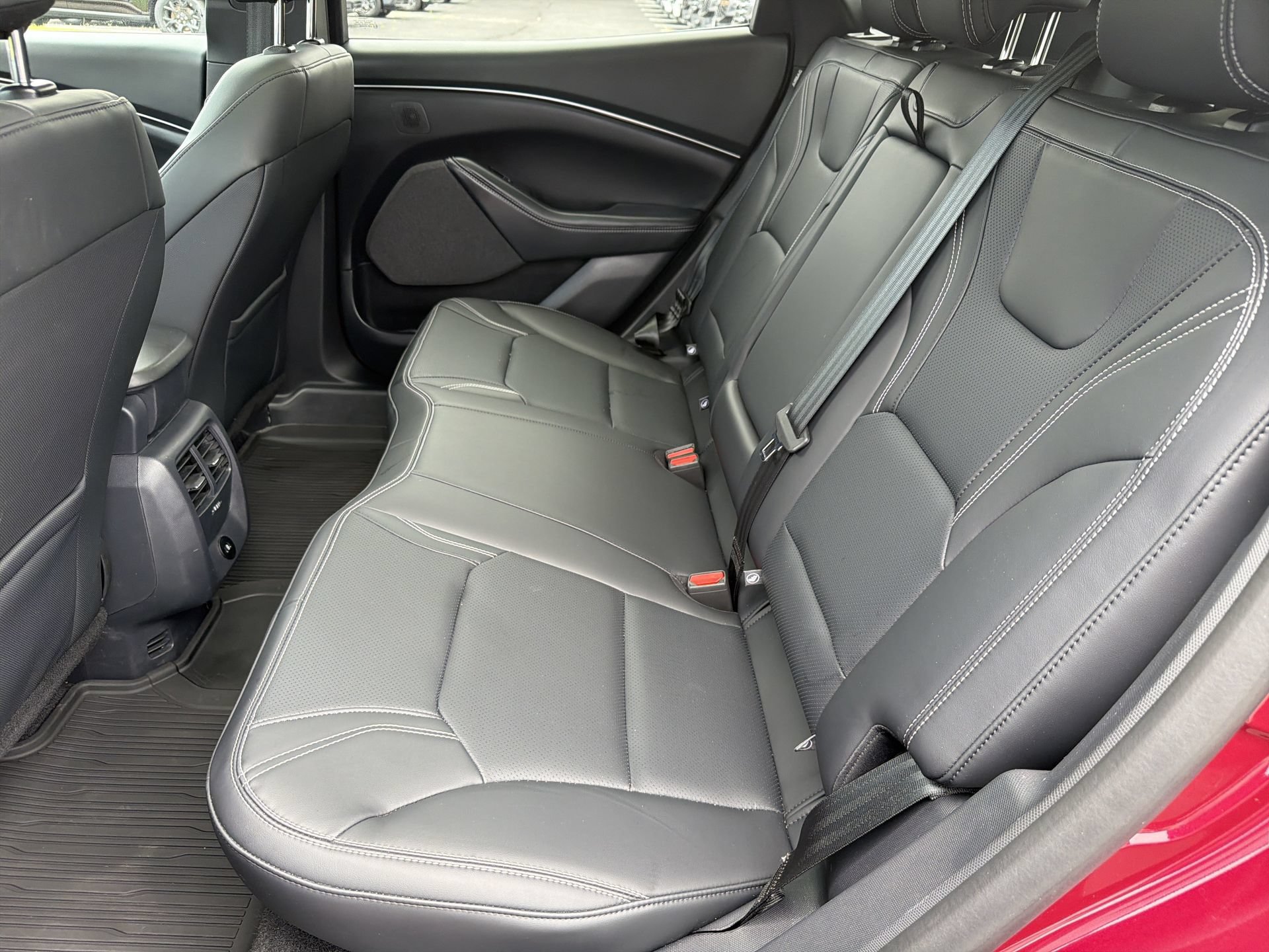 Certified 2025 Ford Mustang Mach-E Premium AWD/4WD image 25