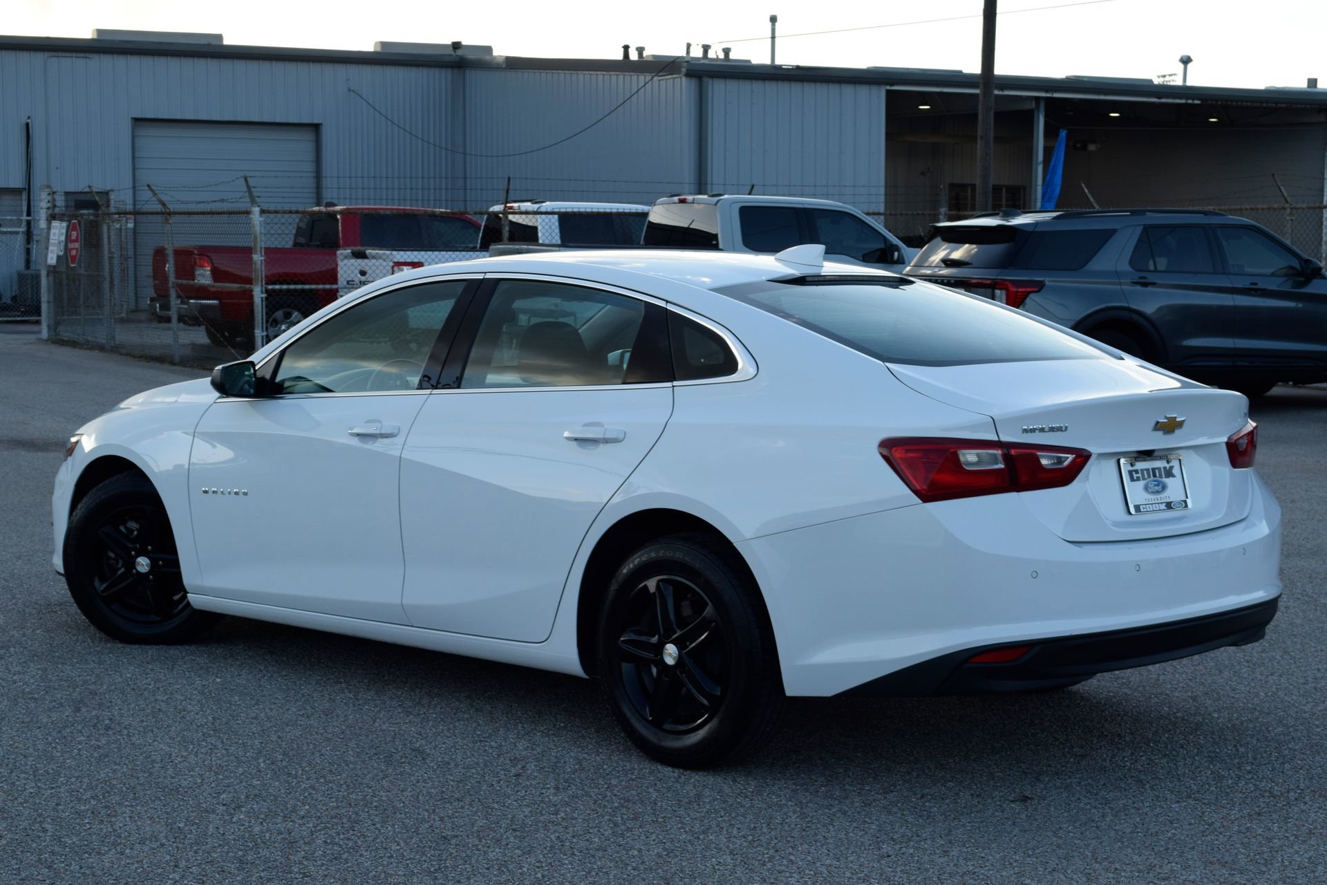 Used 2024 Chevrolet Malibu LT image 4