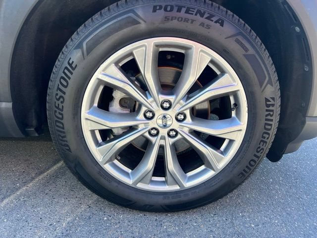 Certified 2020 Ford Explorer XLT w/ Equipment Group 202A AWD/4WD image 8