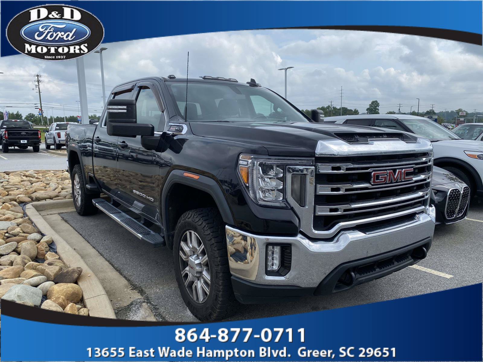 Used 2022 GMC Sierra 2500 SLE w/ SLE Value Package; AWD/4WD image 1