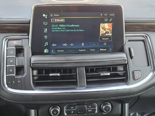 Used 2023 Chevrolet Tahoe Z71 w/ Luxury Package AWD/4WD image 16